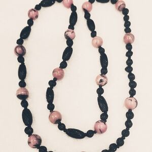 Vintage Rhodonite Black and Pink Beaded Slip On Necklace 26" Long